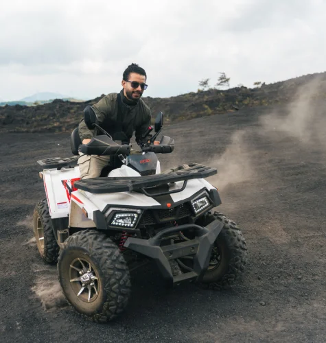 Experiencia en cuatrimoto explorando el Volcán Pacaya Guatemala